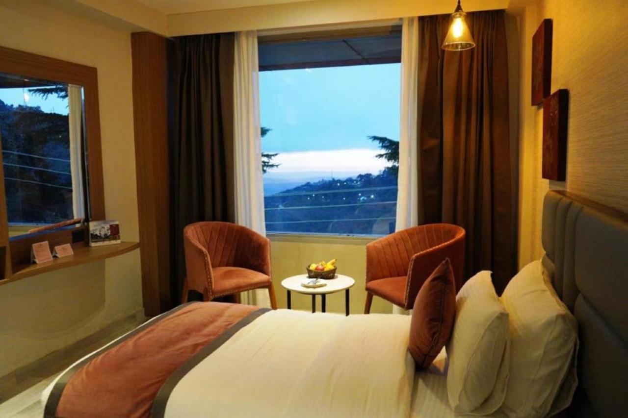 Amritara Surya, Mcleodganj, Dharamshala Otel Dış mekan fotoğraf