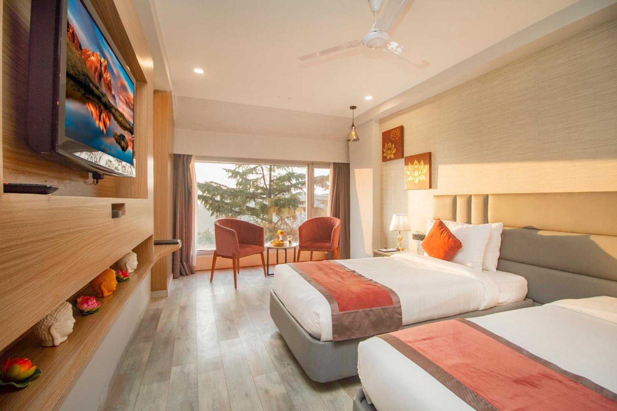 Amritara Surya, Mcleodganj, Dharamshala Otel Dış mekan fotoğraf