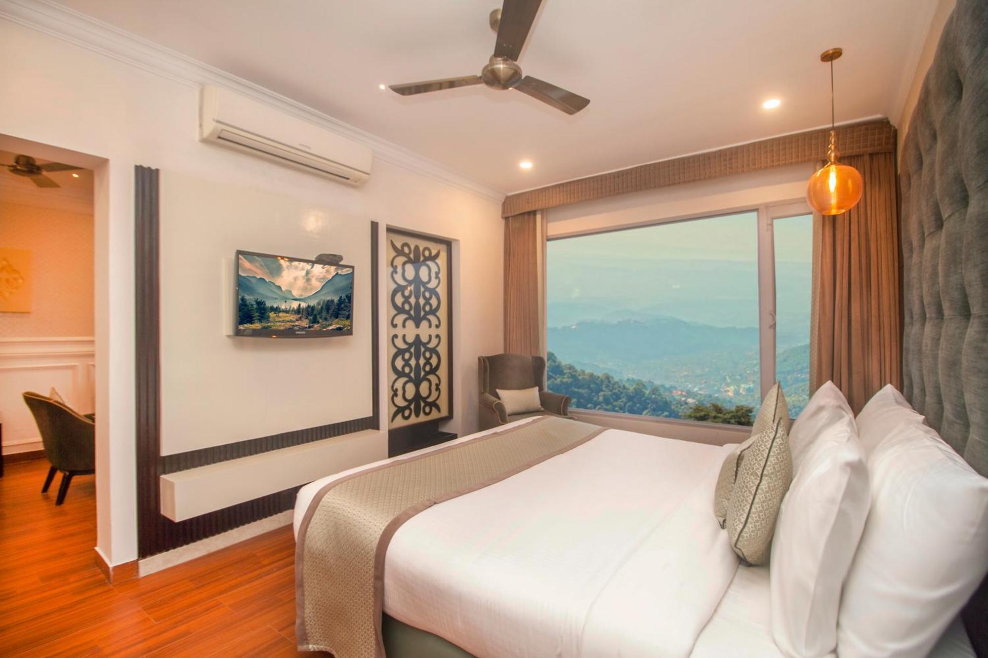 Amritara Surya, Mcleodganj, Dharamshala Otel Dış mekan fotoğraf