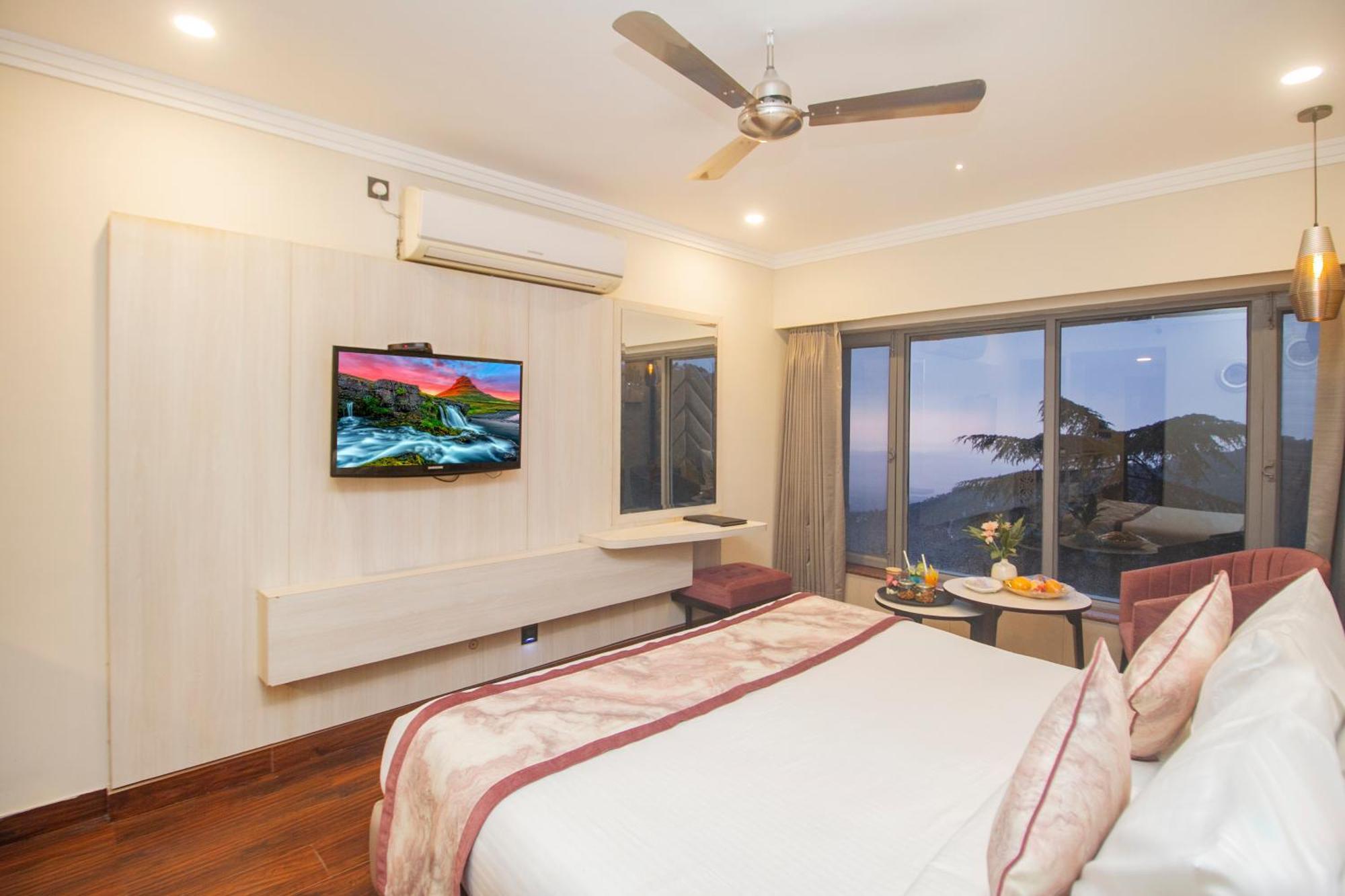Amritara Surya, Mcleodganj, Dharamshala Otel Dış mekan fotoğraf