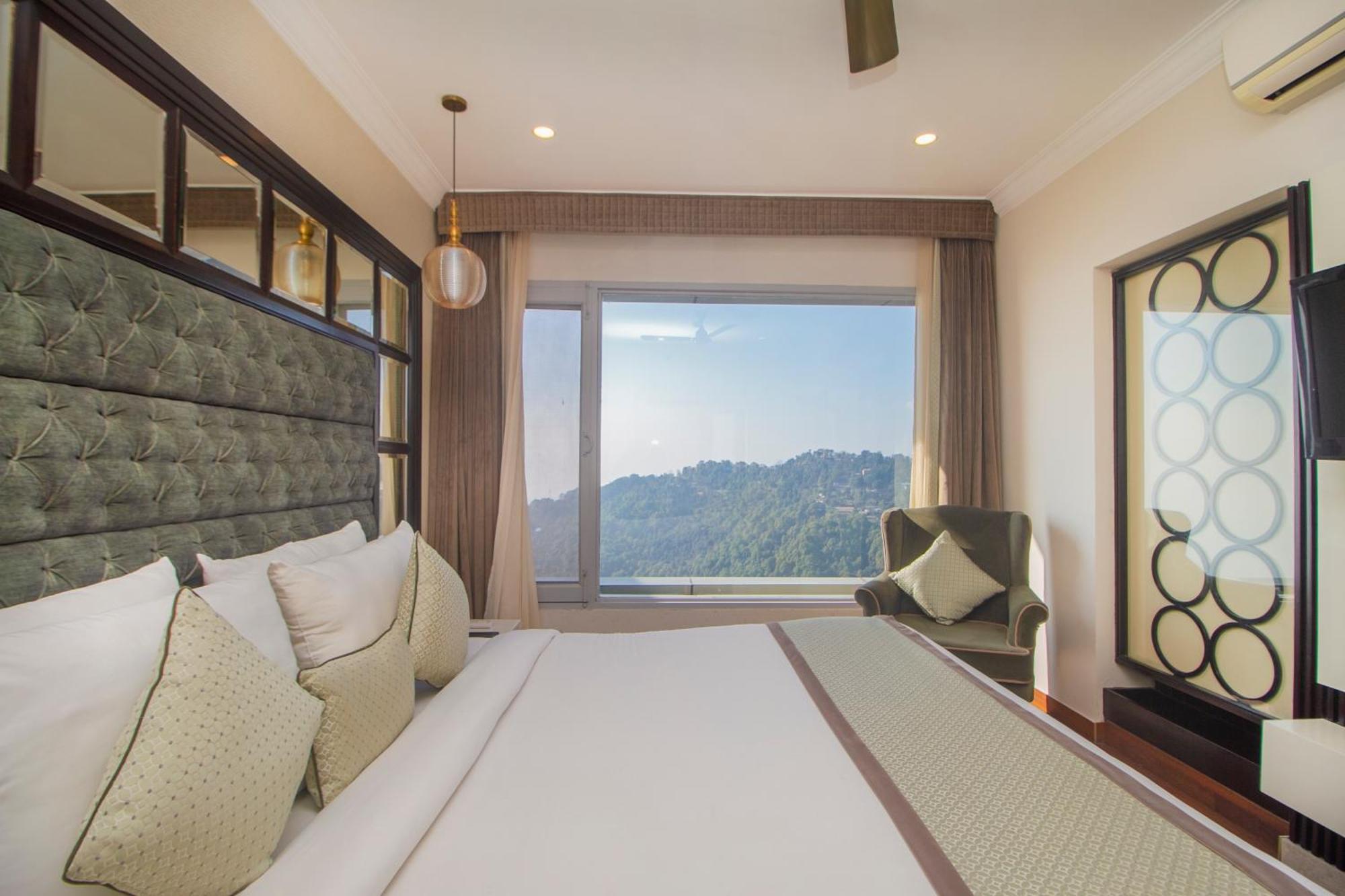 Amritara Surya, Mcleodganj, Dharamshala Otel Dış mekan fotoğraf