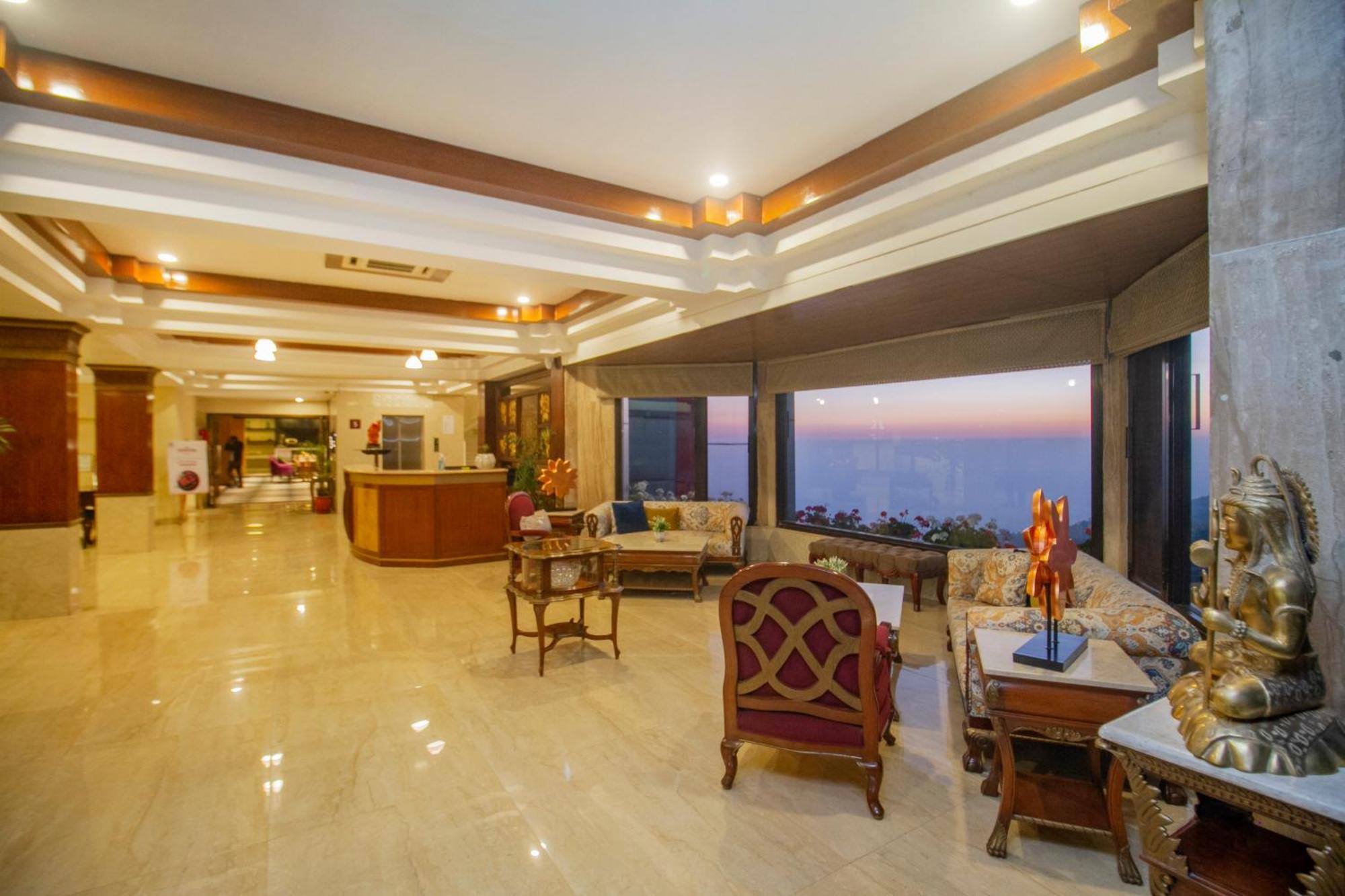 Amritara Surya, Mcleodganj, Dharamshala Otel Dış mekan fotoğraf