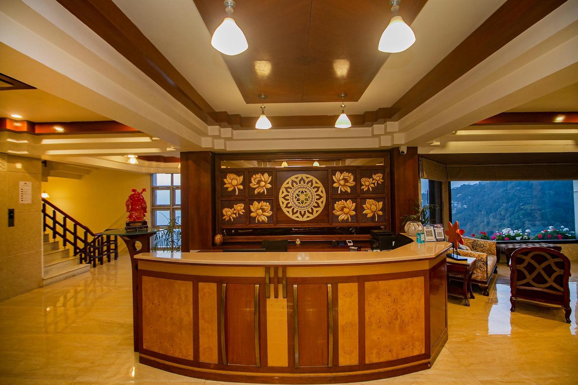 Amritara Surya, Mcleodganj, Dharamshala Otel Dış mekan fotoğraf